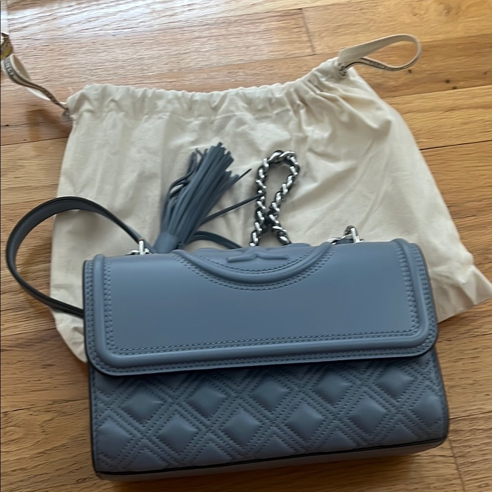 Tory Burch Elegant Quilted Women's Bag